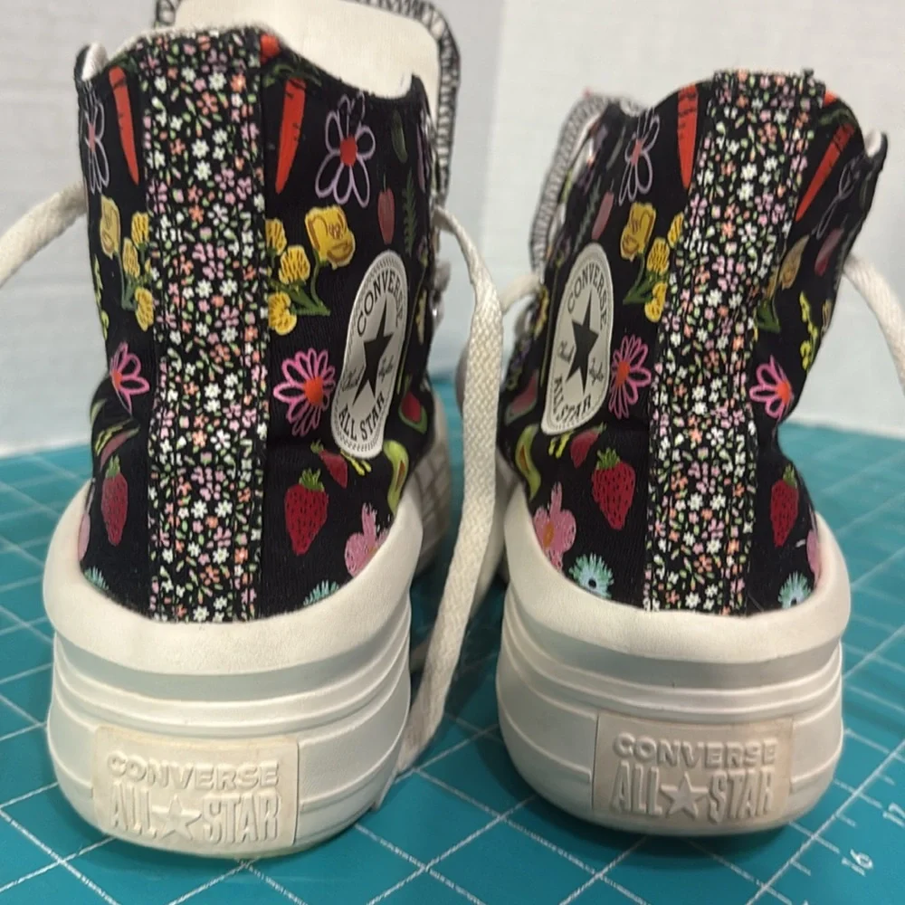 Converse Black Fruit Festival Smoothie Hi Top Move Platform Chuck Taylors Size 8 - Picture 13 of 16